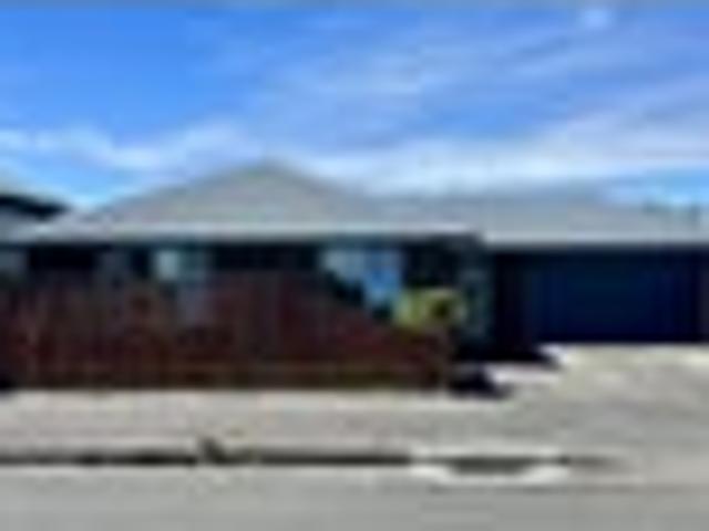 House for sale in Fairdown, West Coast