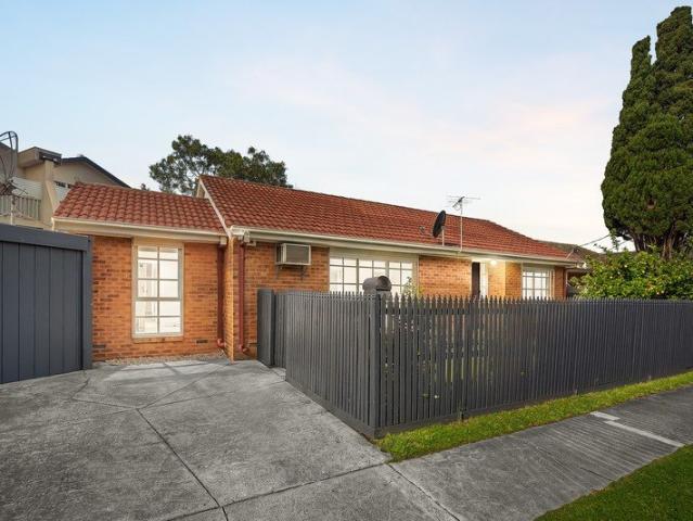 Apartment for sale in Clayton South, Melbourne