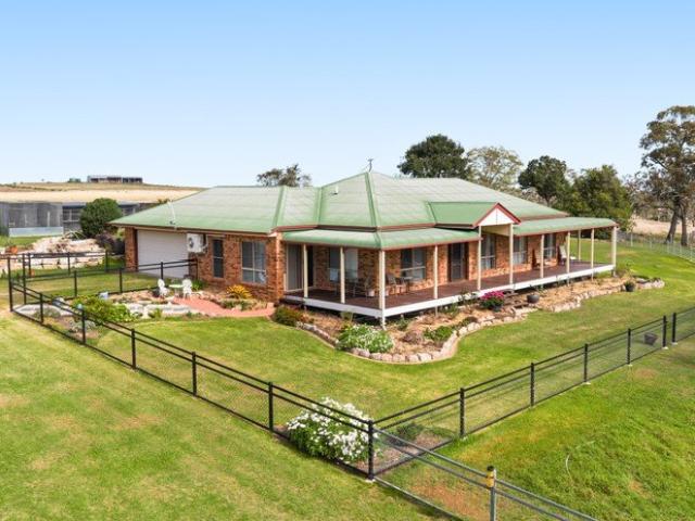 Acreage for sale in Plainby, Queensland