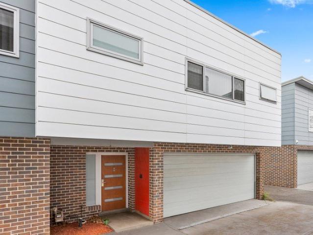 House for sale in Oak Flats Dc, New South Wales