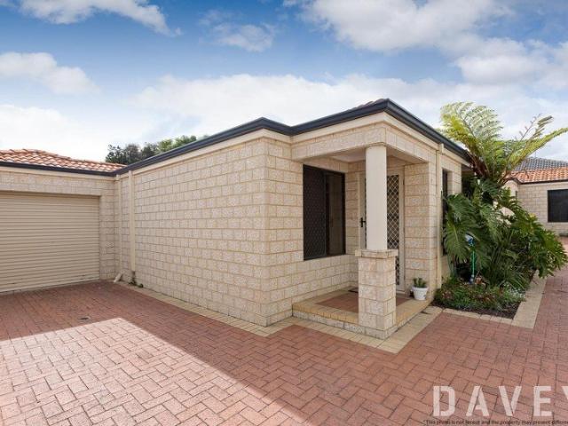 Villa for sale in Nollamara, City of Stirling