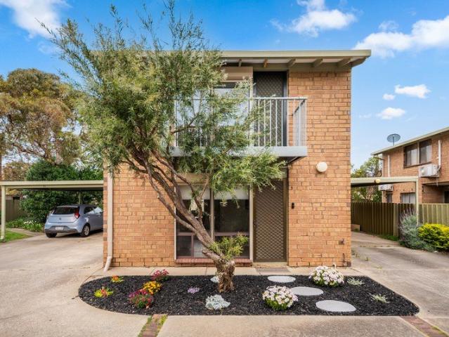 Townhouse for sale in Horseshoe Creek, South Australia