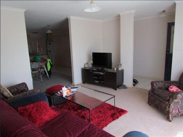 Apartment for rent in Melton South, Melbourne