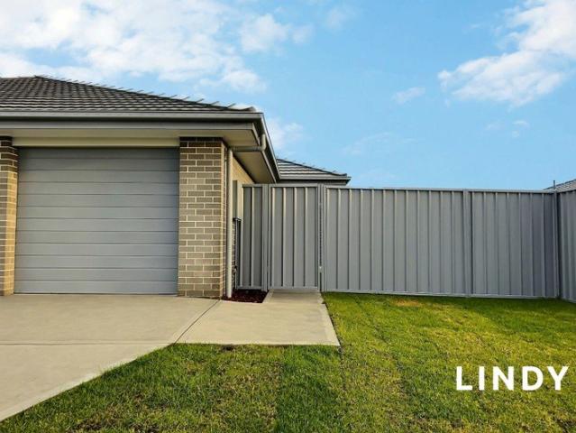 Duplex for rent in Lochinvar Downs, Newcastle-Maitland