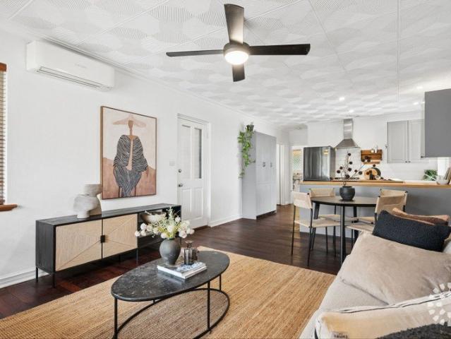 Duplex for sale in Spearwood, Western Australia