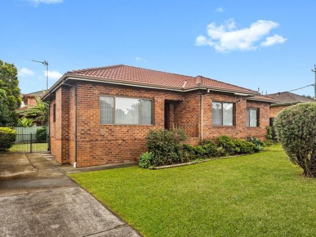 House for sale in Wollongong West, New South Wales