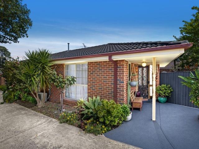 Apartment for sale in Boronia, Melbourne