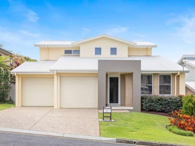 House for sale in Lake Cathie, New South Wales