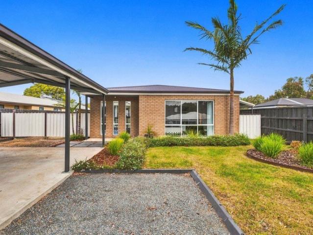 House for sale in Kalimna, Victoria