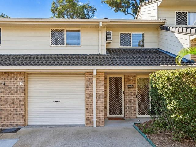 Townhouse for sale in Capalaba, Greater Brisbane