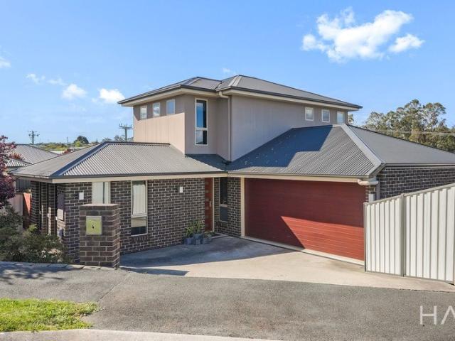 Townhouse for sale in Prospect, Launceston