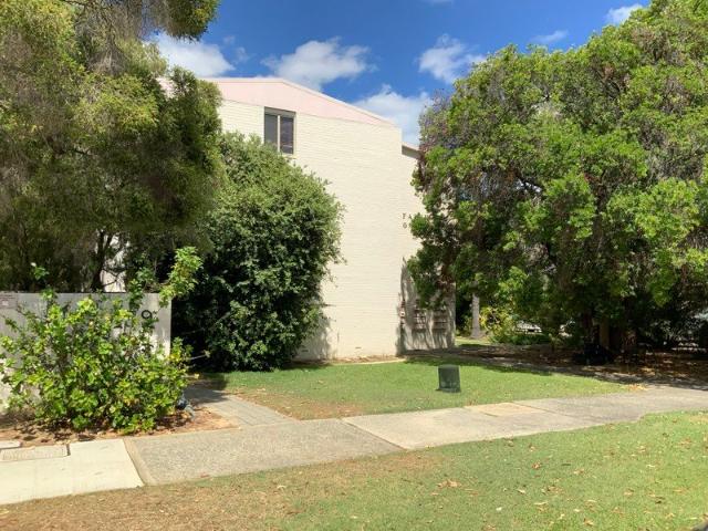 Apartment for rent in Cockburn, Western Australia