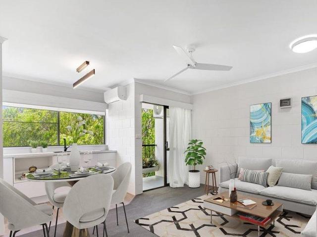 Apartment for rent in Westcourt, Cairns