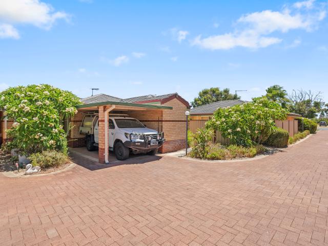House for sale in Cooloongup, Western Australia
