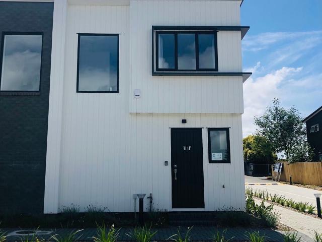 House for rent in Owhata, Oroua County