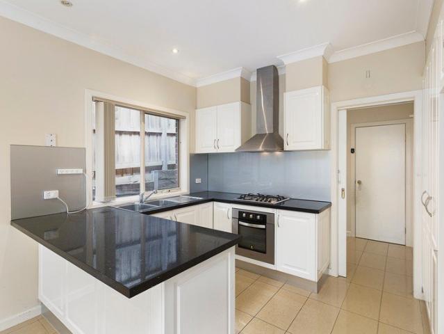 Townhouse for rent in Camerons Creek, Victoria