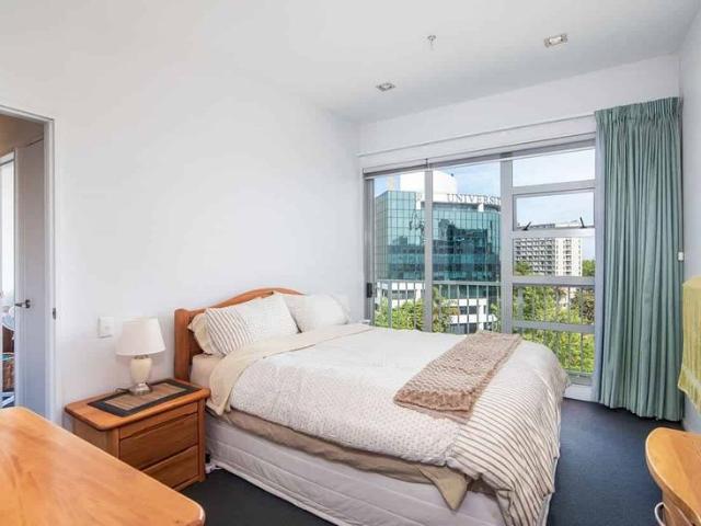 Apartment for rent in Learning Quarter, Auckland