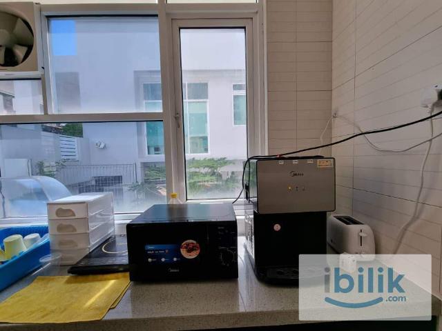 Room for rent in Mukim 18, Georgetown