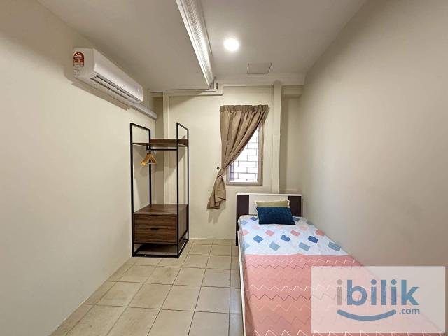 Room for rent in Country Heights Damansara, Kuala Lumpur