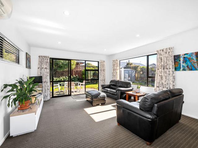 Property for sale in Canterbury
