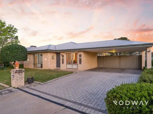Apartment for rent in Seville Grove, City Of Armadale