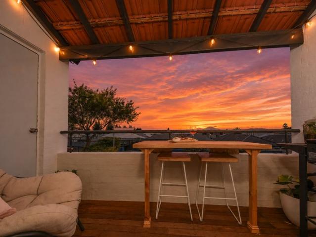 Apartment for sale in Safety Bay, Western Australia