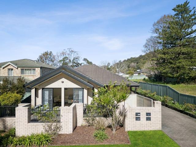 Villa for sale in Gosford, New South Wales