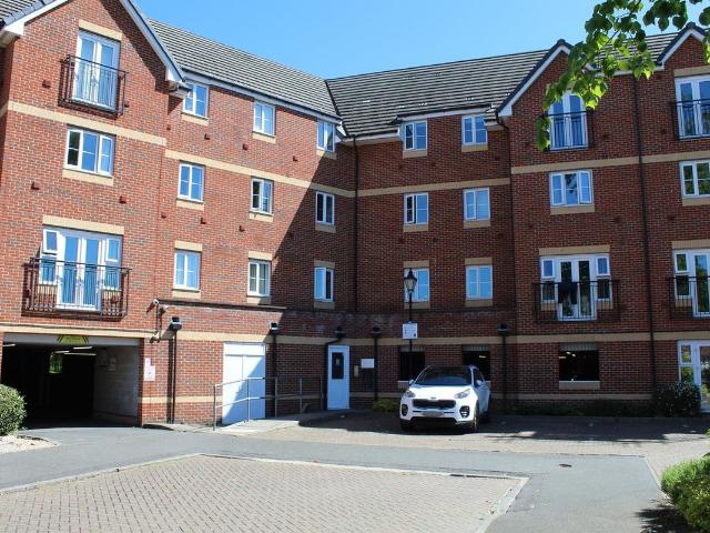 Apartment for rent in Slough