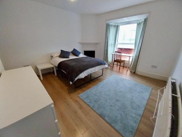 House for rent in Nangreaves, Wales
