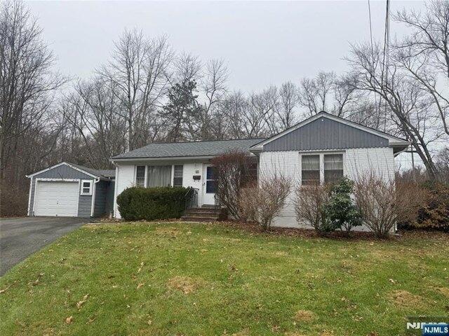 House for sale in Berkeley Heights, New Jersey