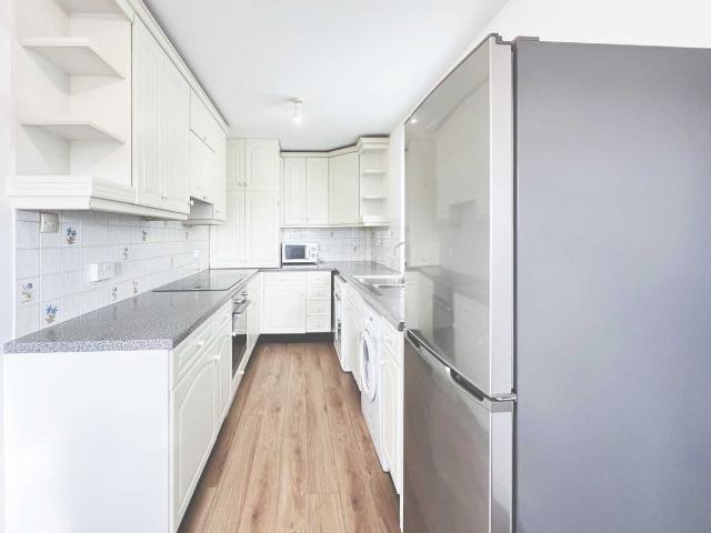 Apartment for rent in Norbiton, Greater London