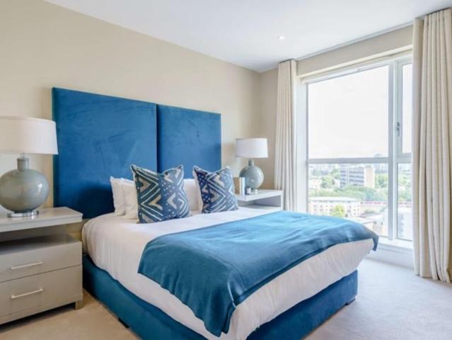 Apartment for rent in Ratcliffe, Greater London