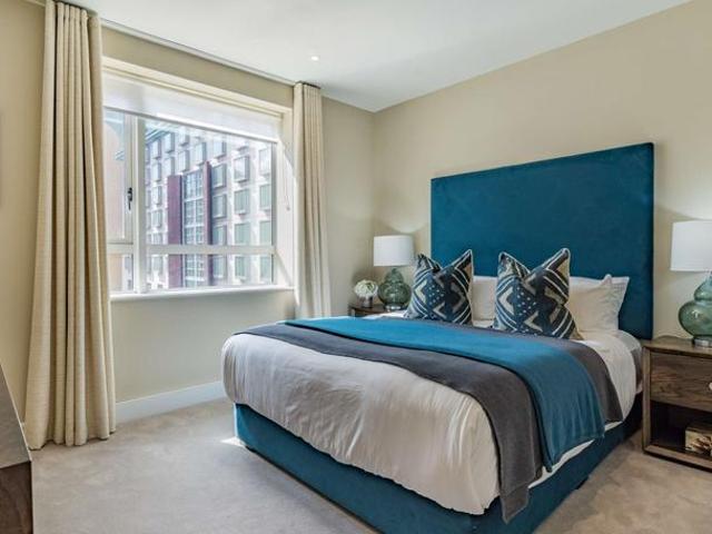 Apartment for rent in Ratcliffe, Greater London