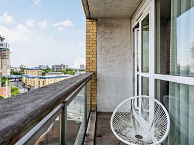 Apartment for rent in Ratcliffe, Greater London