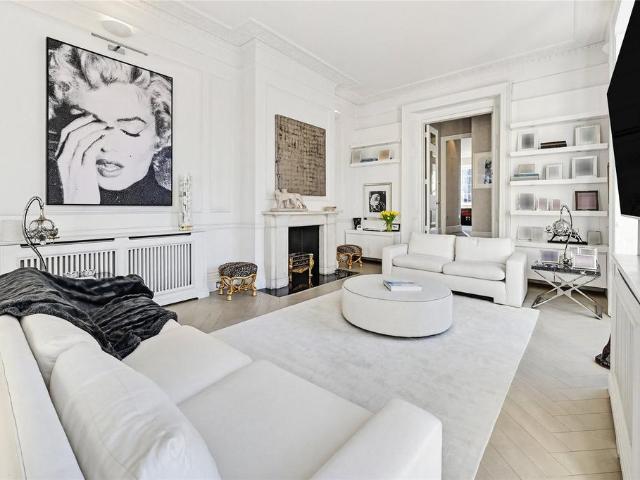 Apartment for rent in Belgravia, Greater London