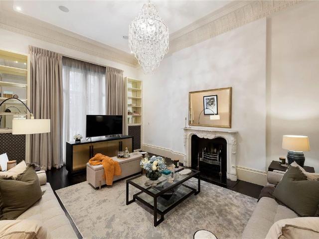 Apartment for rent in Belgravia, Greater London