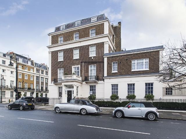 Apartment for rent in Belgravia, Greater London