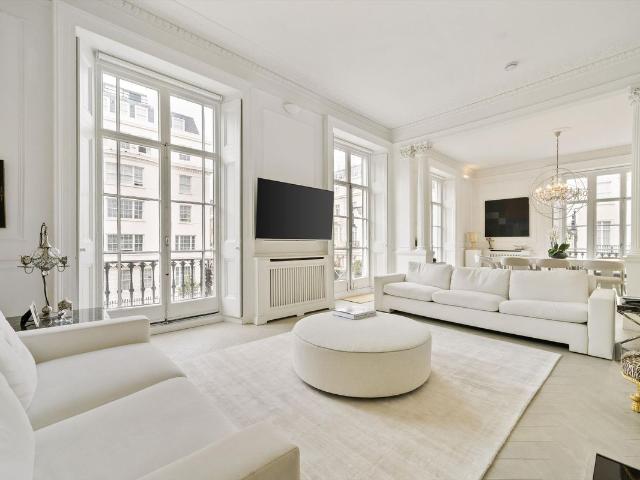 Apartment for rent in Belgravia, Greater London