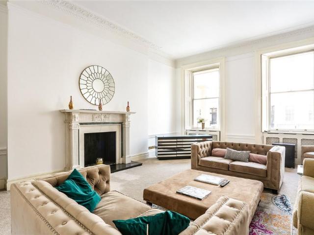 Apartment for rent in Belgravia, Greater London