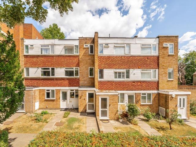 Apartment for rent in London Borough of Ealing, Greater London