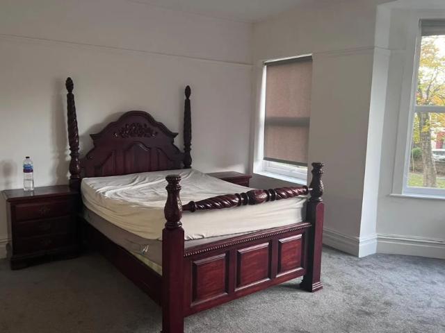 House for rent in Sandfield Park, Calderstones