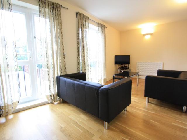 Apartment for rent in Carshalton Beeches, Greater London