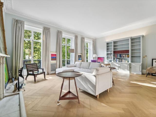 House for rent in Belgravia, Greater London