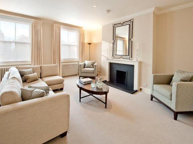 House for rent in Belgravia, Greater London