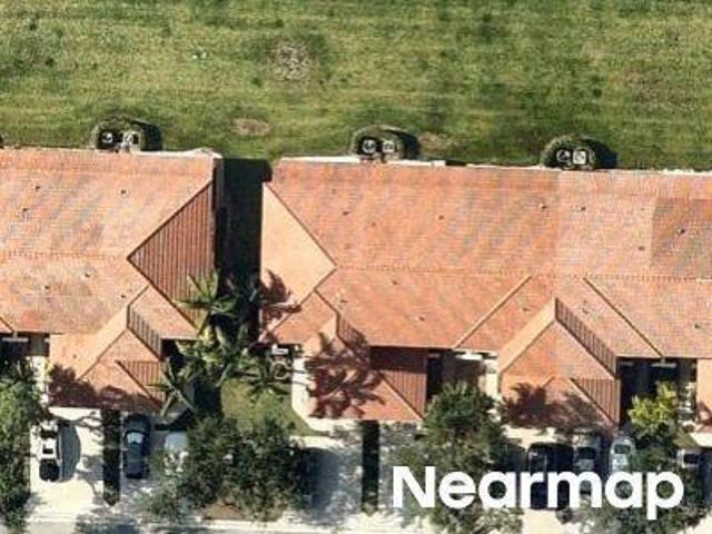 Townhouse for sale in West Palm Beach, Florida