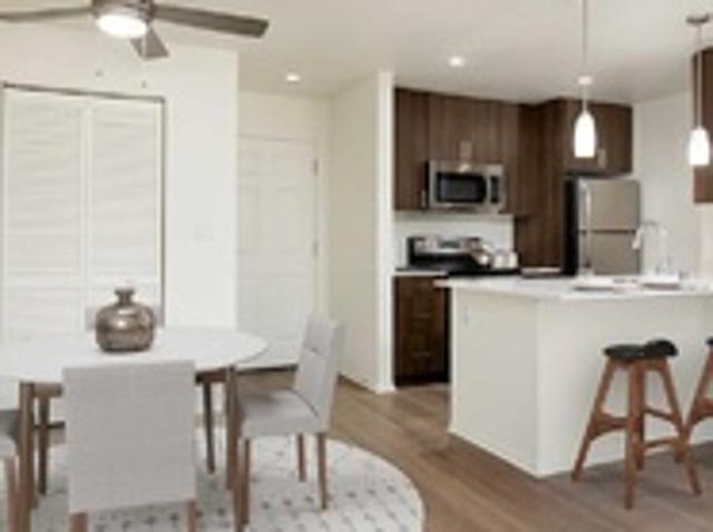 Apartment for rent in Seal Beach