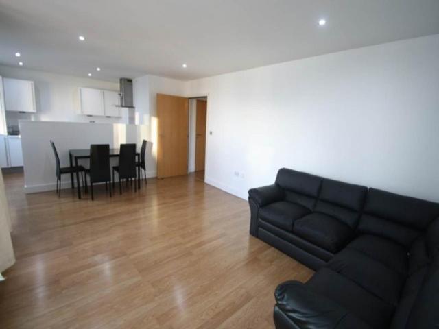Apartment for rent in Reach, Greater London