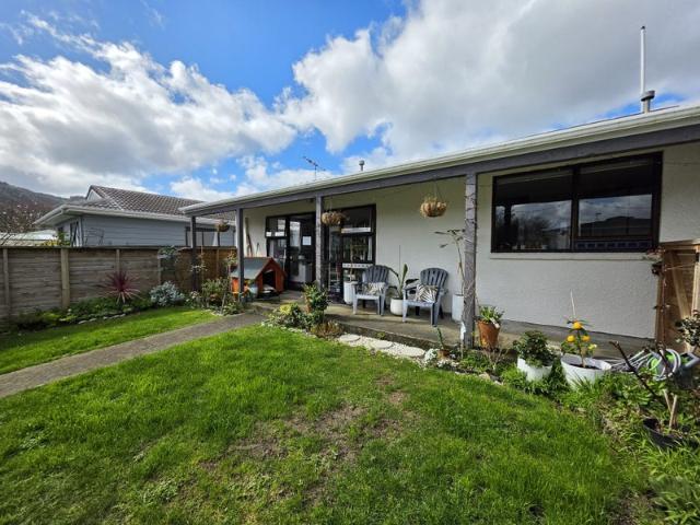 House for rent in Pauatahanui, Wellington