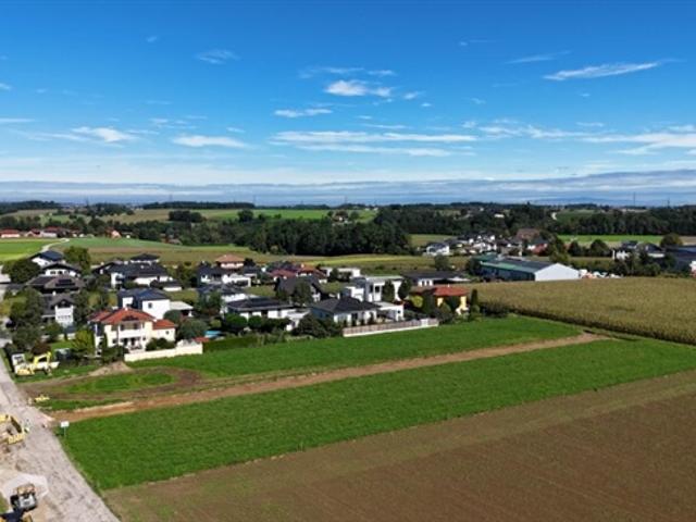 Grundstück kaufen in Steinerkirchen an der Traun, Oberösterreich