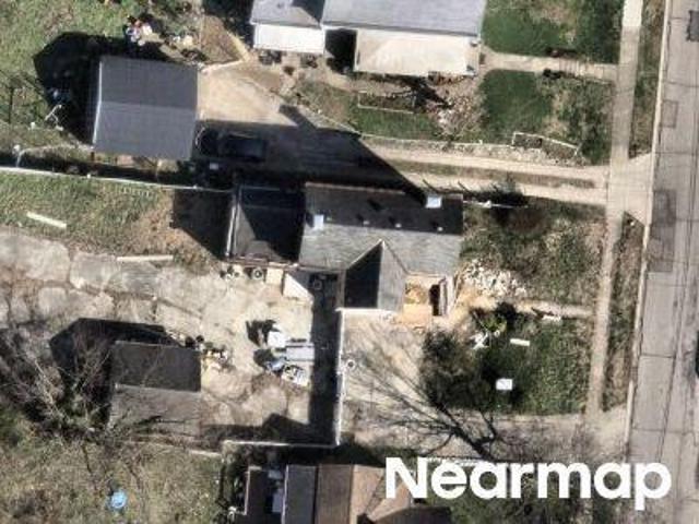 House for sale in Roselawn, Ohio